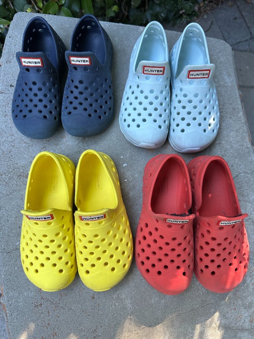 Hunter Kids Perforated Waterproof Slip On Shoes Size US 8 (Toddler)